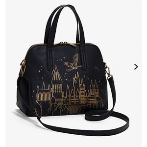 Loungefly Harry Potter Hogwarts outline satchel